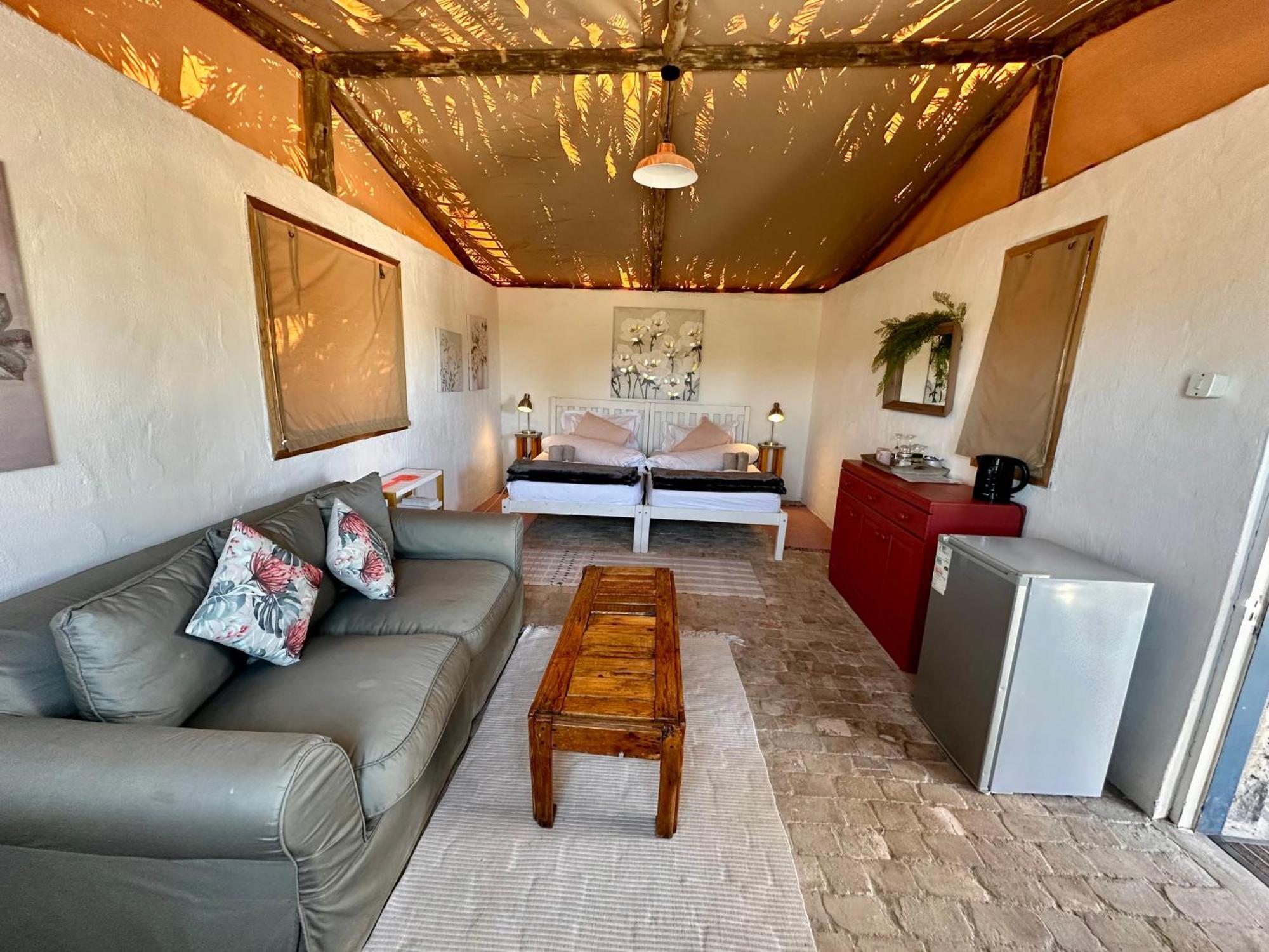Daureb Isib Campsite And B&B Uis Luaran gambar